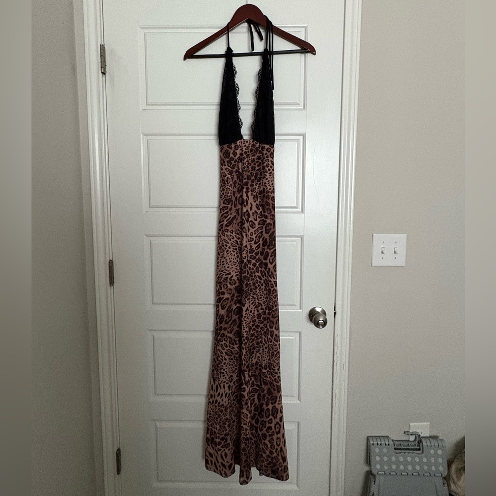 That’s So Fetch Backless Leopard Print Dress
